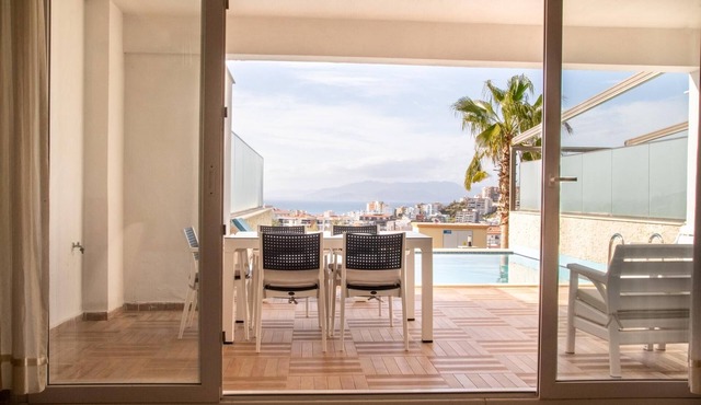 Spacious Perfect Flat with Private Pool