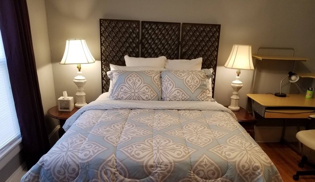 Spacious Pet Friendly Home Close to Town 4.4miles to Duke Hospital