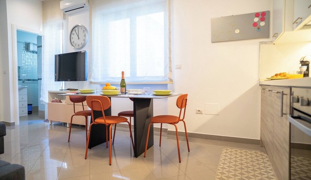 Spacious place with fast Wi-Fi and private terrace