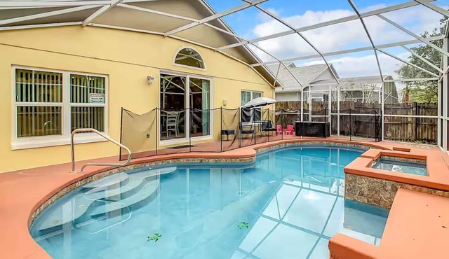 Spacious Pool Home Near Disney | Sleeps 11