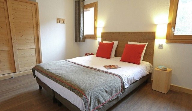 Spacious Premium Ski Retreat