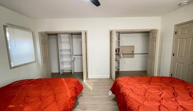 Spacious Private Basement Suite w/Yard