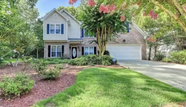 Spacious, Relaxed 5 Bedroom Getaway