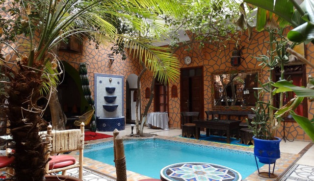 Spacious riad in charming Marrakech with WiFi and all comfort up to 28 people