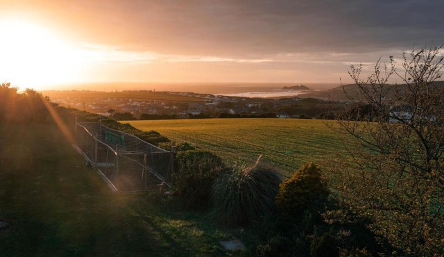Spacious Sea-View Apt. Overlooking St Ives Bay
