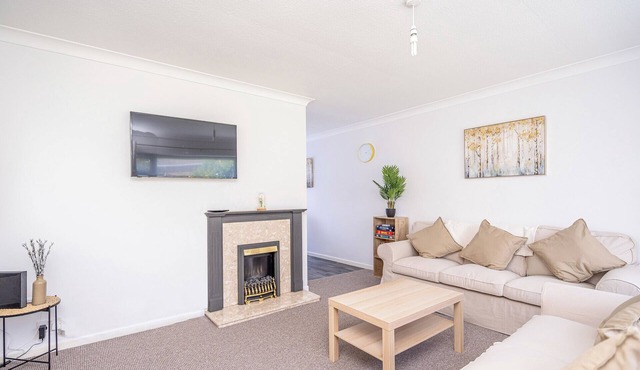 Spacious - Sleeps 7 - Pantry & Fridge Essentials - Contractors - Leisure
