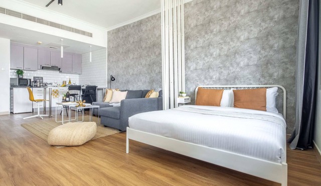 Spacious Studio in Lake Apartments - Sleeps 3!