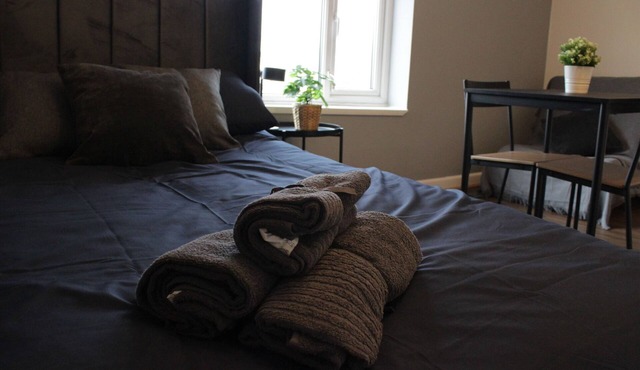 Spacious Studio near Solent Uni w/Free WiFi