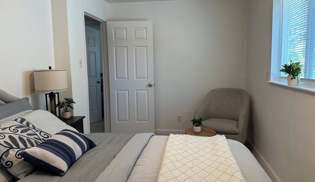 Spacious Suite E