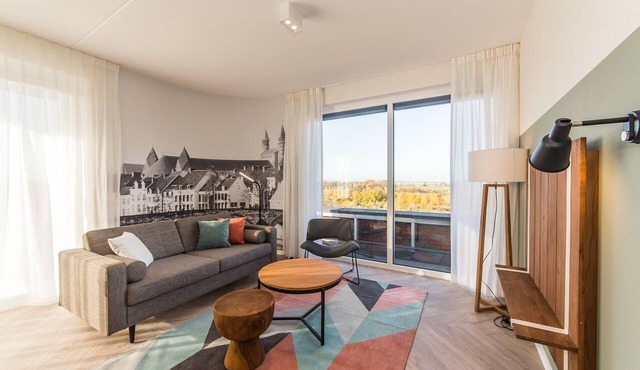 Spacious suite just 4km from Maastricht