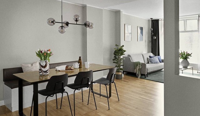 Spacious Three-Bedroom Apartment for 8
