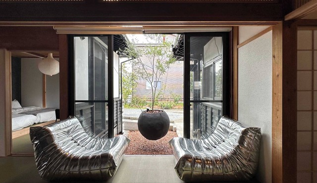 Spacious Traditional Japanese house by Restavio