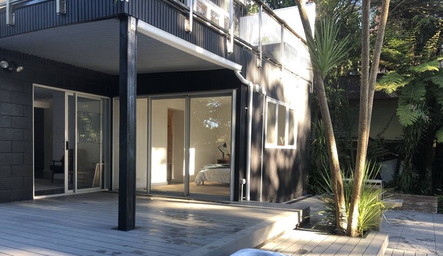Spacious Tranquil Herald Island House in the Trees