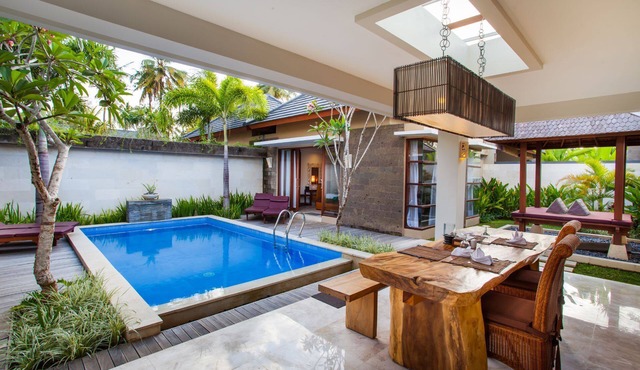 Spacious Two Bedroom Deluxe Villa in Jimbaran with a private pool