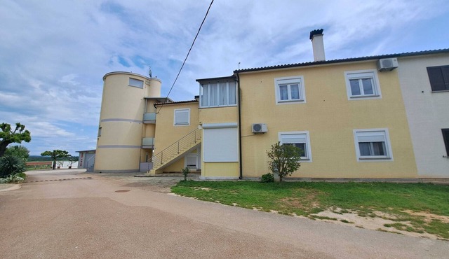 Spacious Urban Retreat Apartment with Terrace - Two Bedroom Apartment with Terrace