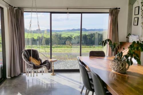 Spacious Valley Views Near City & Coast