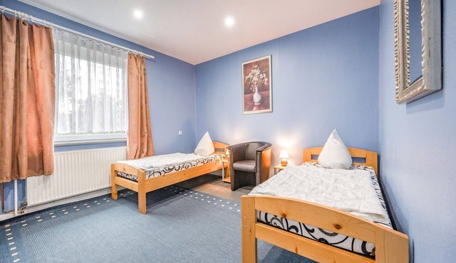 Spacious Villa near Center