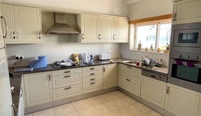 Spacious Villa on edge of Portuguese Village close to stunning beaches/amenities