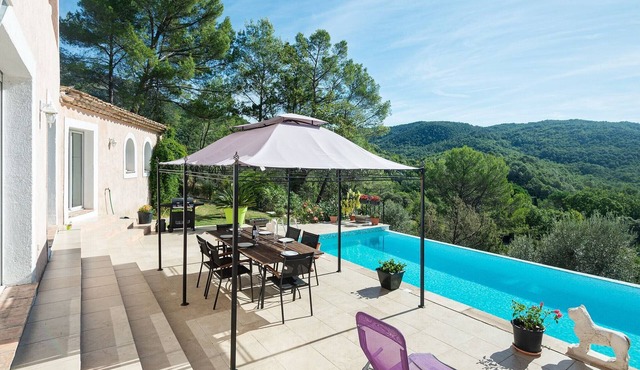 Spacious villa with private pool