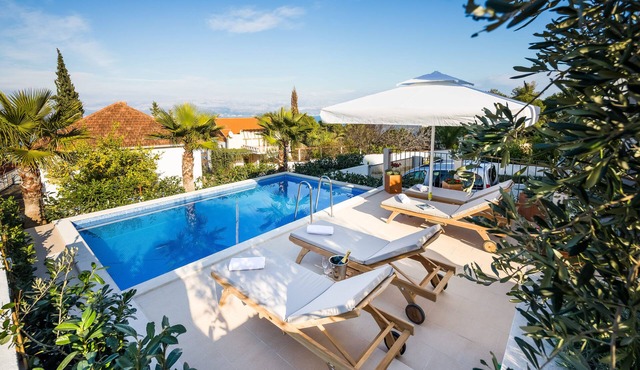 Spacious villa with private pool, 100m to beach sea views, terraces and gardens