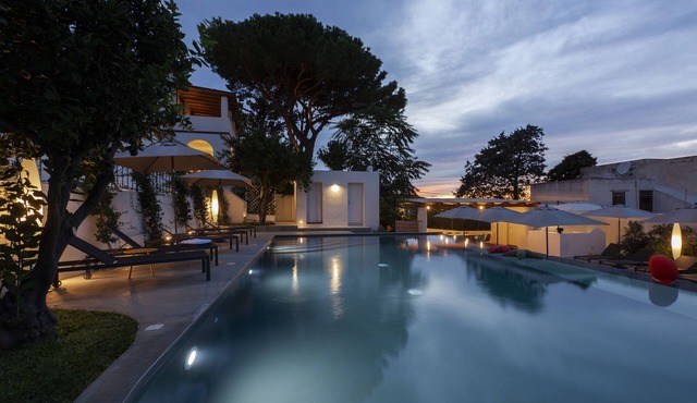 Spacious villa with terrace and pool. Sea views of Panarea and Stromboli.