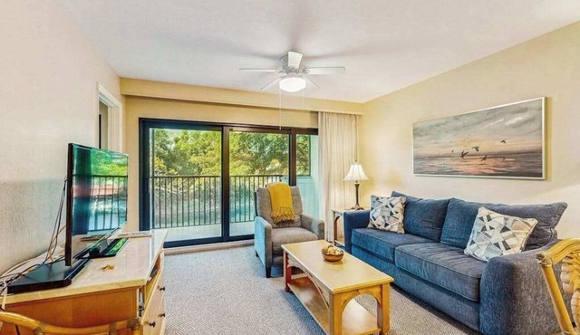 Spacious, waterfront condo with outdoor pool, tennis, & volleyball