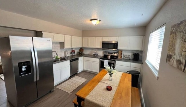 Spacious Westminster 2bd/1ba