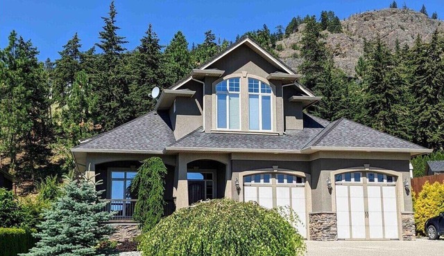 Spacious Westside Wine Trail Retreat ★
