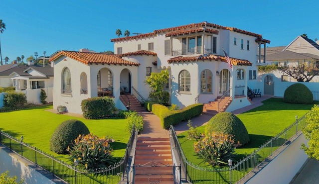SpanishFairytale4bd/3ba
