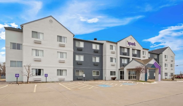 Spark by Hilton Moline Quad Cities