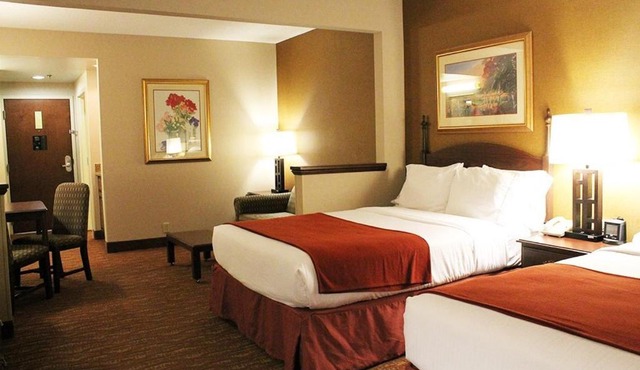 Spark by Hilton Paducah