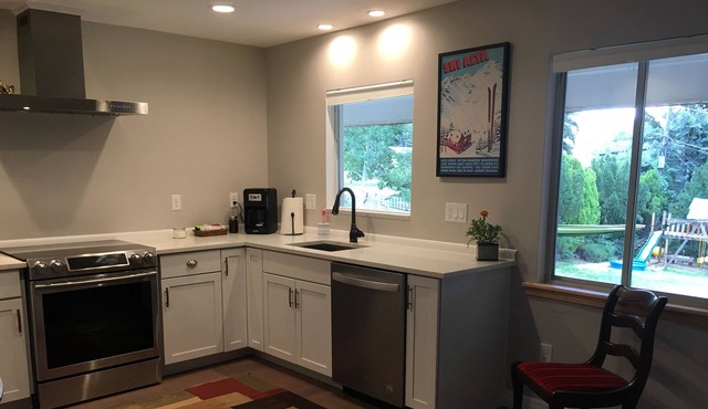 🌟Sparking clean 3-bedroom oasis near city & central to Northern Utah skiing🌟