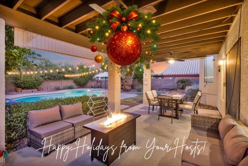 Sparkling Saltwater Pool - Spa - Firepit - WiFi - 4BR 3BA - Free Netflix