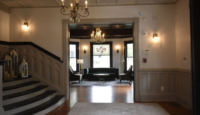 Sparrow Grove Manor