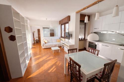 Spazioso appartamento in pieno centro città!