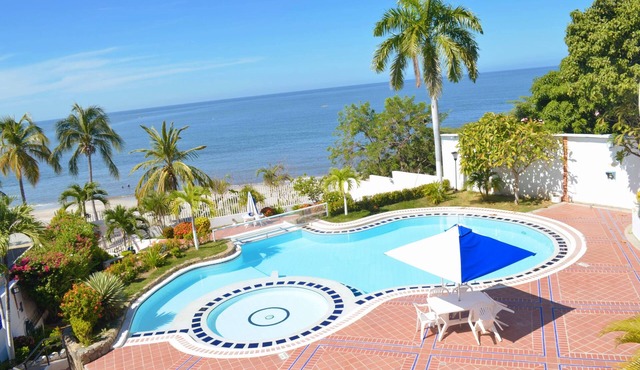 Spectacular Ocean Front View With Private Beach!