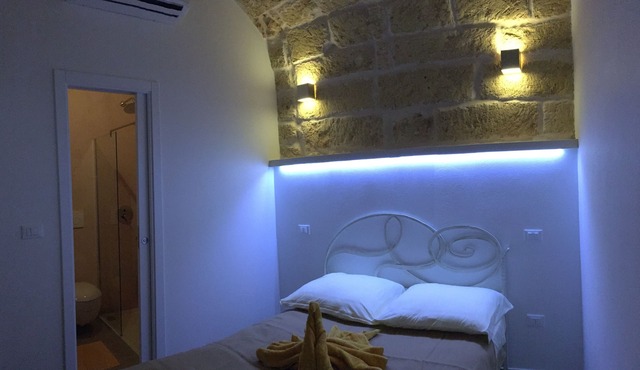 SPECIAL OFFER SUMMER GROTTINO in the historic center of Specchia