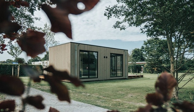 Specially designed chalet with dishwasher, in a holiday park near the sea