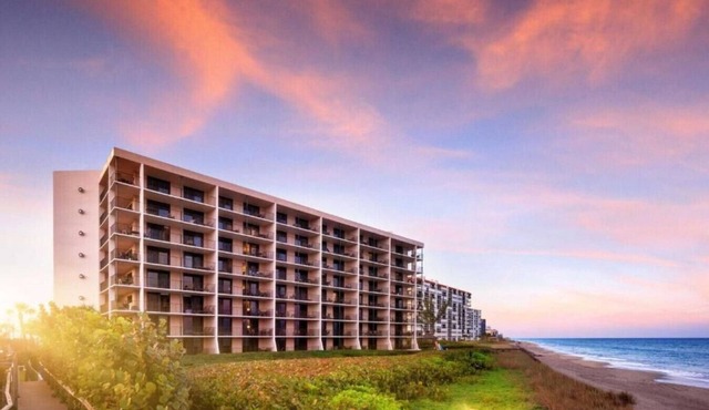 Spectacular 2BD vacation condo in pristine Treasure cove resort amenities, pools, games, ping pong
