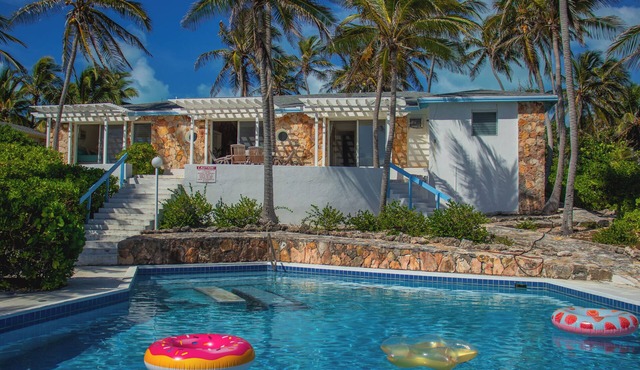 Spectacular 4 Bedroom Villa With Ocean Views & Private Pool