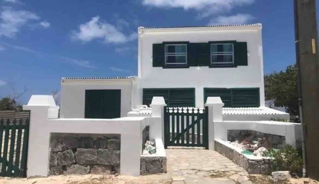 Spectacular Beachfront Views on Salt Cay