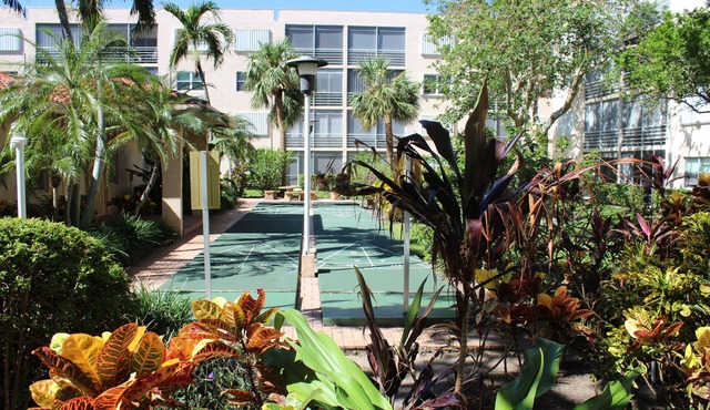 Spectacular Condo on the Beach Near Fort Lauderdale !!!