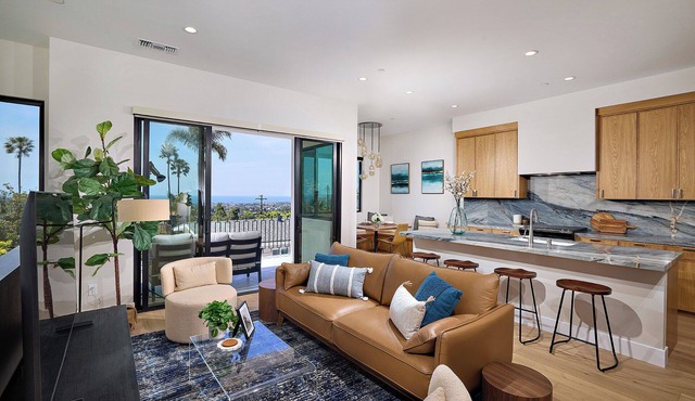 Spectacular Ocean Views, 2-bedroom ADU for high-end living.