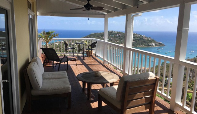 SPECTACULAR OCEAN VIEW VILLA BLISS AT UPPER DECK