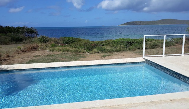 Spectacular Solitude bay beachfront villa