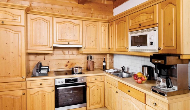 Spend a wonderful summer vacation at 1700 m above sea level in your own alpine hut in Carinthia on t