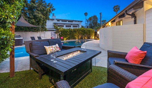 Spend Spring Break with A Pool/Pet Friendly/A/C