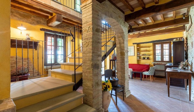 Spend your vacations with the whole family in the large and magnificent farmhouse.