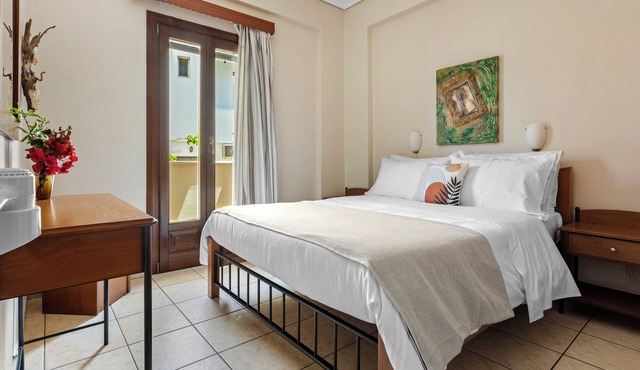 Spetses Center Comfy Apartment 1