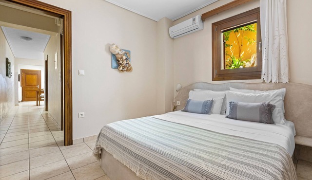 Spetses Center Comfy Apartment 2